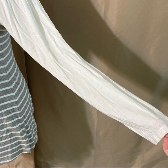 LuLaRoe 2XL Striped Tee - Picture 3 of 6